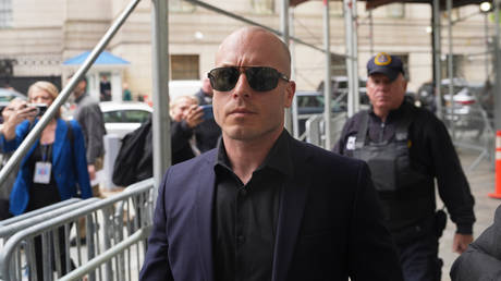 Gannon Ken Van Dyke leaves a federal court building in New York on Tuesday, April 28, 2026