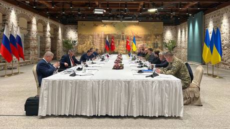 Russian and Ukrainian delegations gather before the peace talks start in Istanbul, Türkiye, on March 29, 2022.