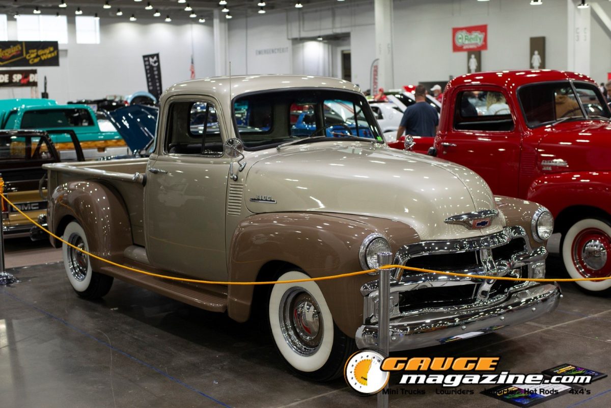 Beige 1950s Chevrolet custom pickup at Cavalcade of Customs 2026 in Cincinnati