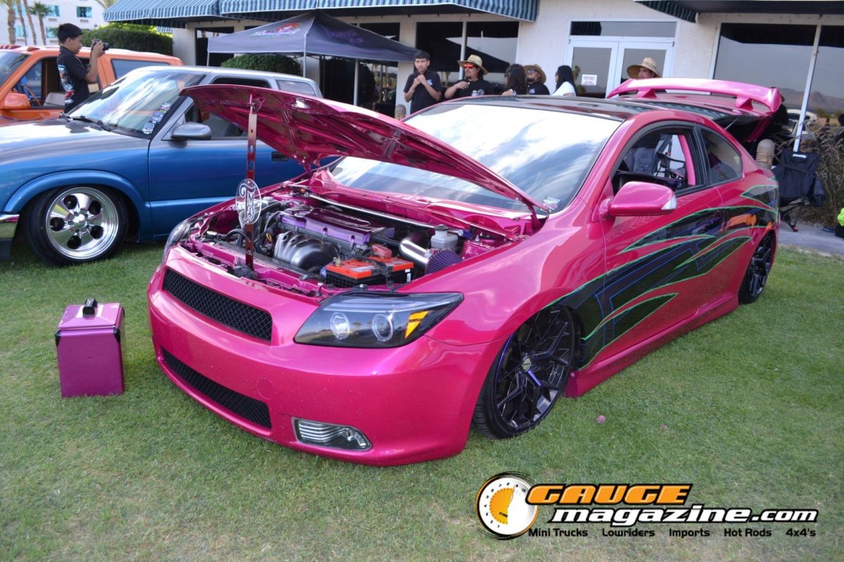 forbidden-fantasy-show-n-shine-2026-108-pink-honda-civic-custom-engine-bay