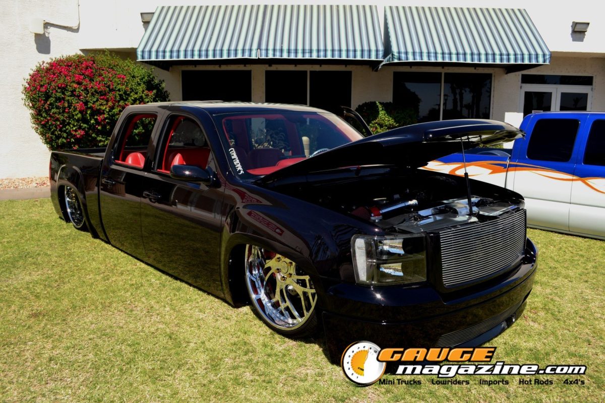 forbidden-fantasy-show-n-shine-2026-038-black-custom-pickup-engine-bay