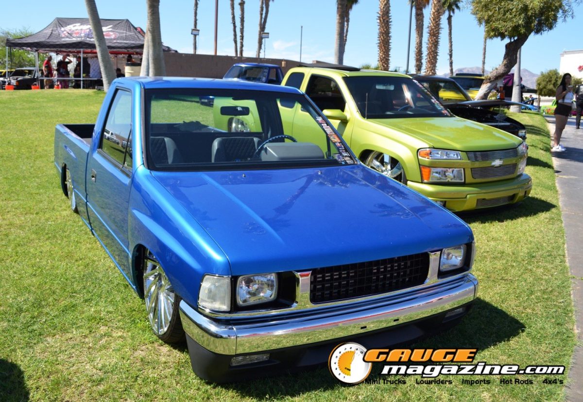 forbidden-fantasy-show-n-shine-2026-009-blue-isuzu-pickup-slammed