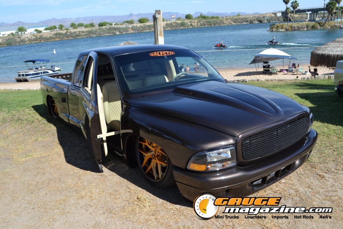 forbidden-fantasy-show-n-shine-2026-084-black-gmc-sierra-slammed