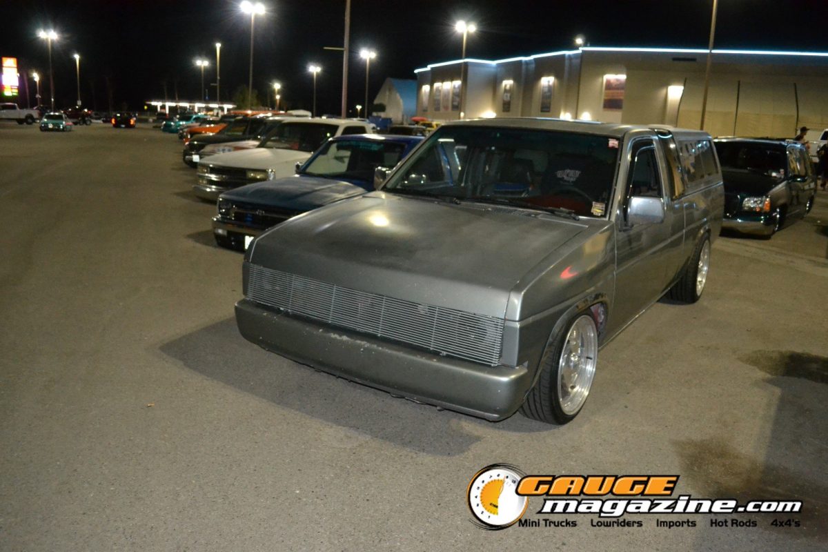 forbidden-fantasy-show-n-shine-2026-122-gray-custom-minitruck-slammed-night