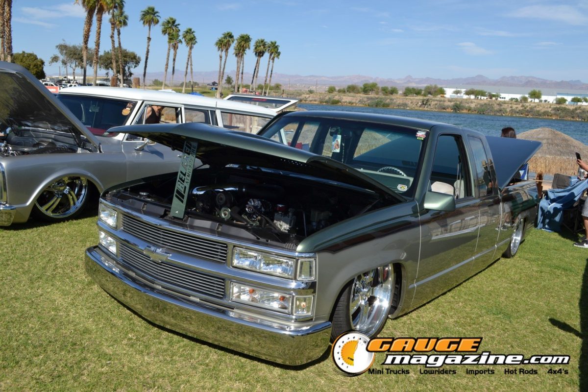 forbidden-fantasy-show-n-shine-2026-075-gray-chevrolet-suburban-engine-bay-slammed