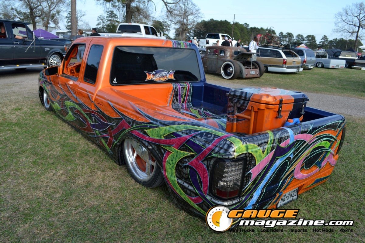 lone-star-throwdown-2026-orange-graphic-custom-classic-truck