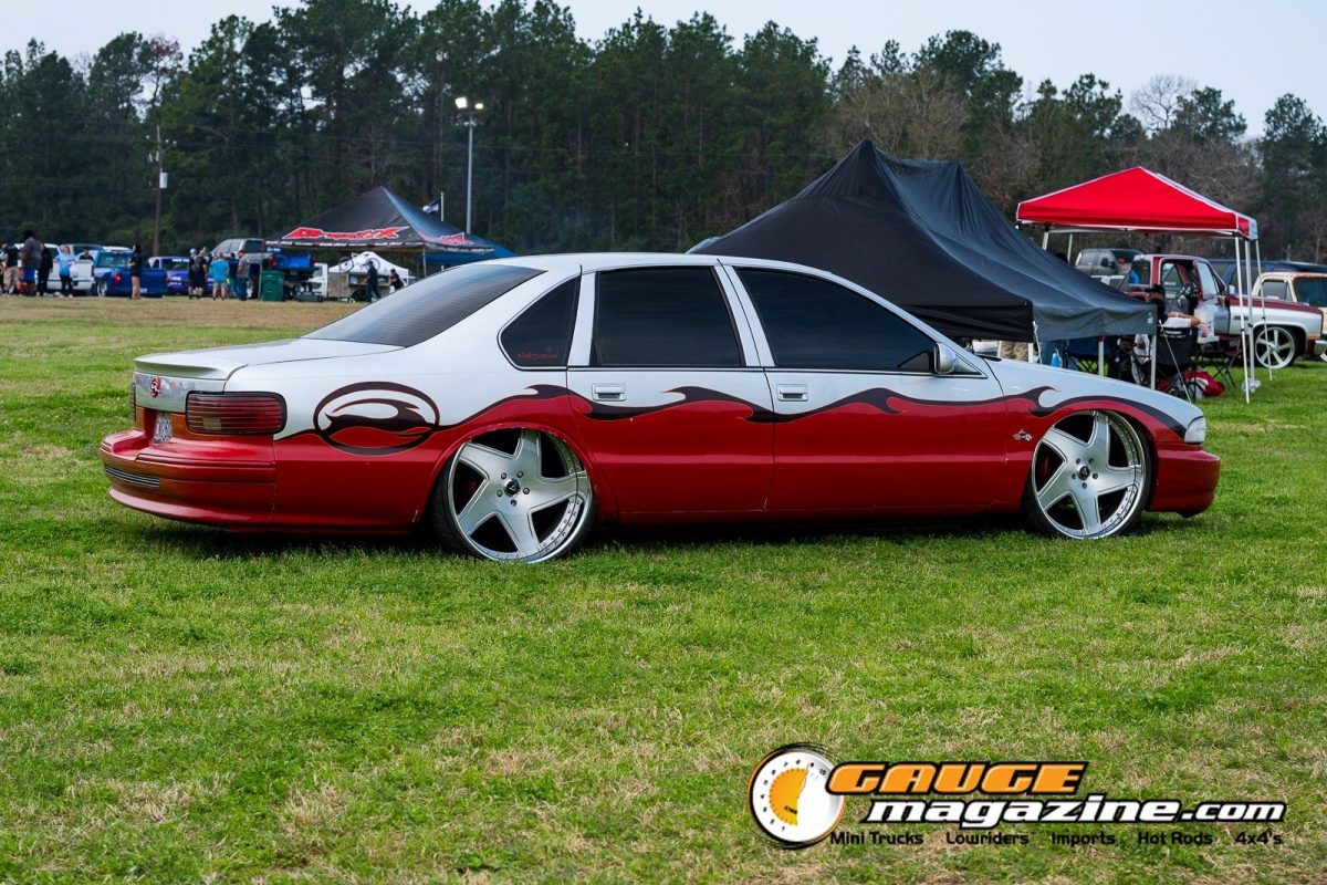 lone-star-throwdown-2026-red-white-lowered-chevrolet-caprice-wagon