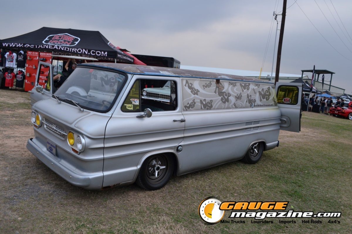 lone-star-throwdown-2026-silver-custom-ford-econoline-van