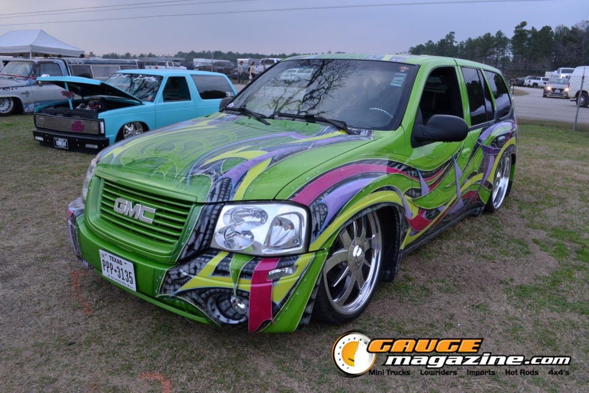 lone-star-throwdown-2026-green-graphic-custom-suv-lowered