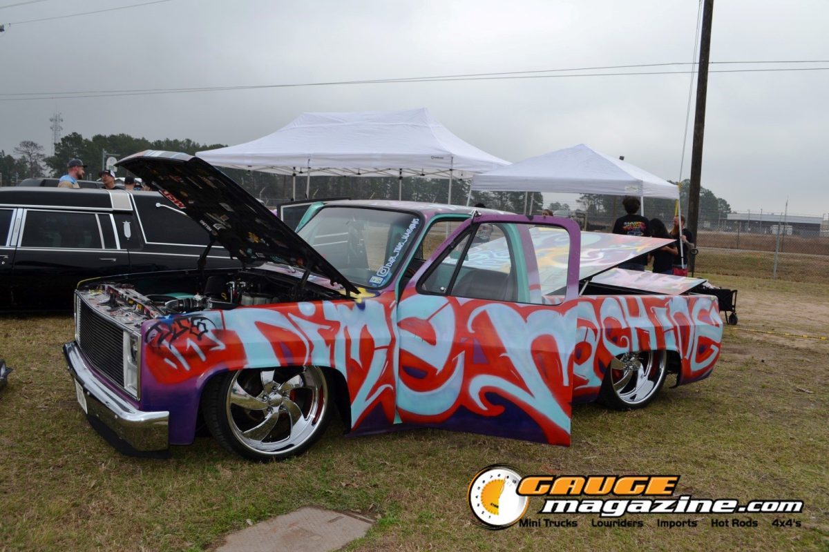 lone-star-throwdown-2026-red-white-graphic-custom-chevrolet-c10