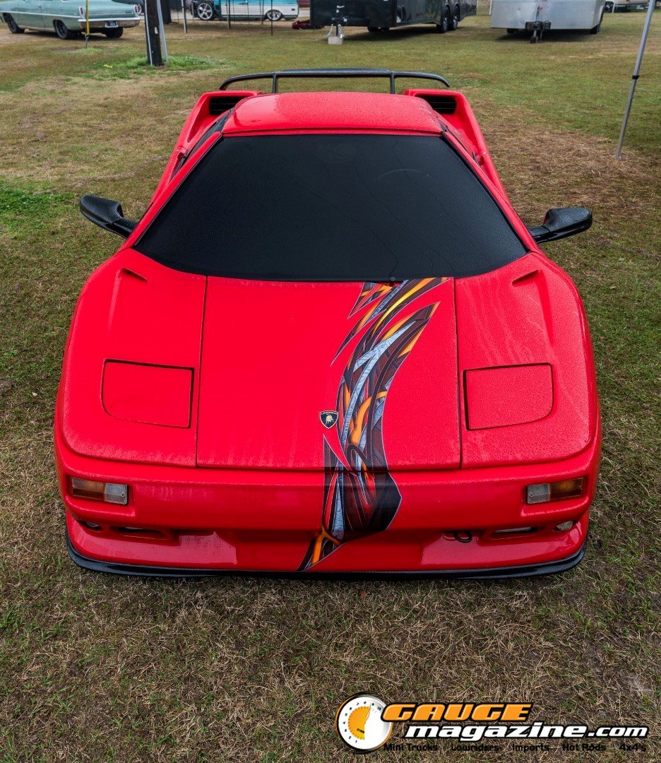lone-star-throwdown-2026-red-custom-sports-car-hood-graphic