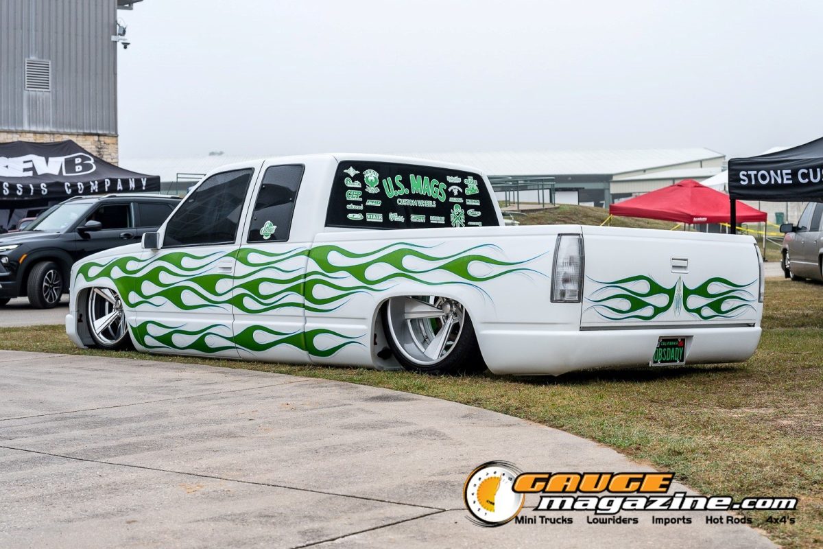 lone-star-throwdown-2026-white-green-flame-custom-chevrolet-suburban
