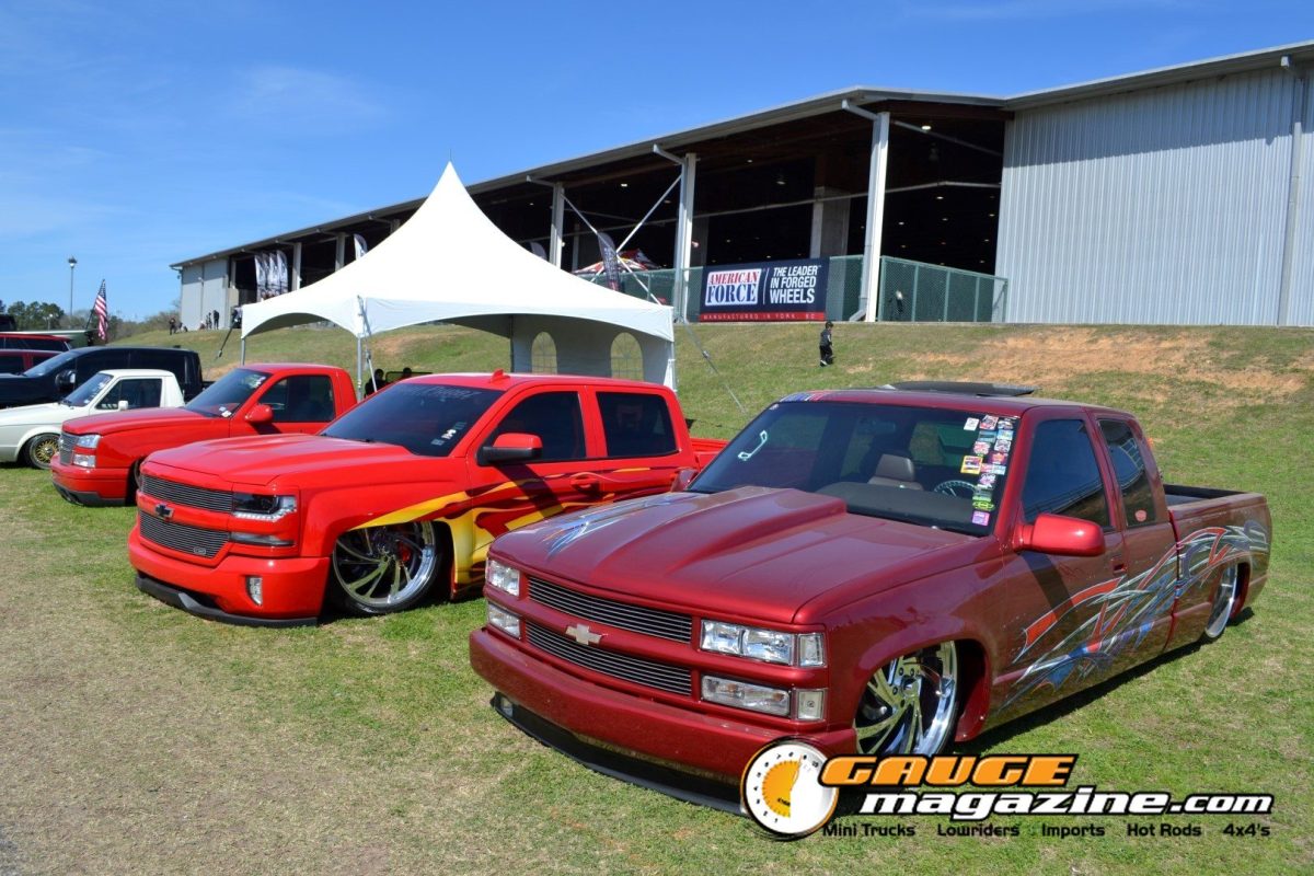 lone-star-throwdown-2026-red-custom-full-size-trucks-display