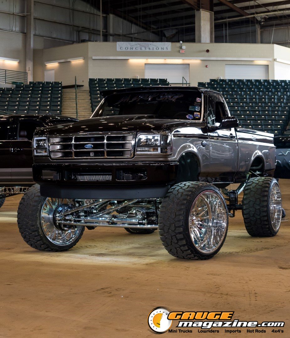 lone-star-throwdown-2026-black-lifted-custom-truck-indoor-display