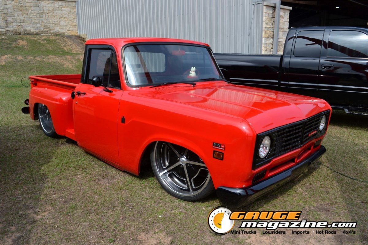lone-star-throwdown-2026-red-lowered-classic-international-scout