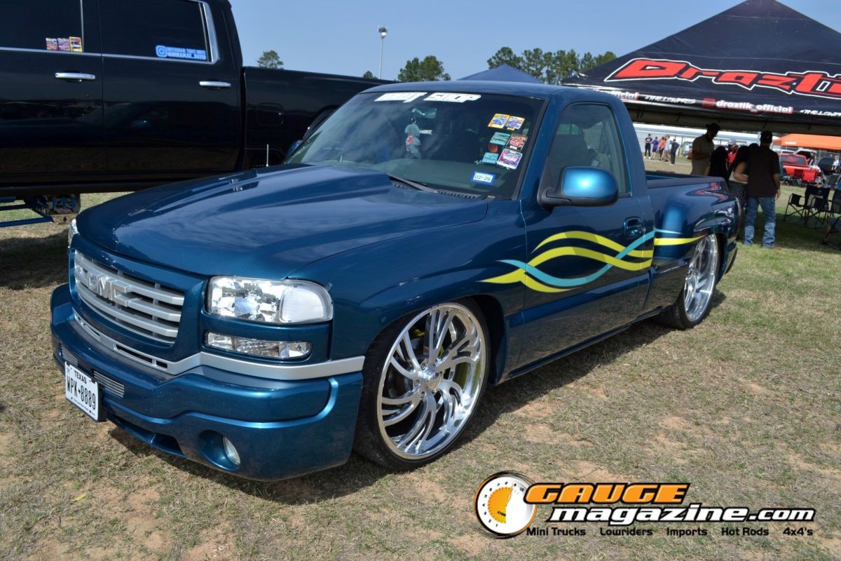 lone-star-throwdown-2026-teal-flame-custom-chevrolet-silverado