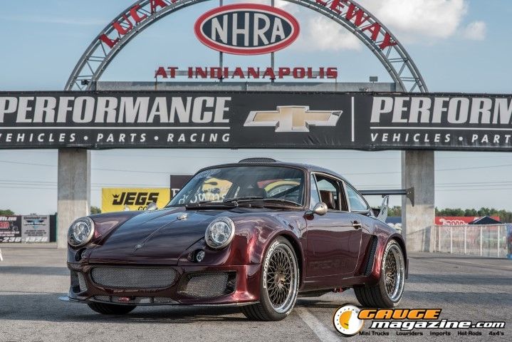 Classic 1970 Porsche 911T for sports car enthusiasts