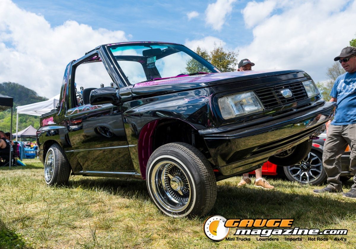 mini-nats-2026-130-suzuki-sidekick-lowrider-custom