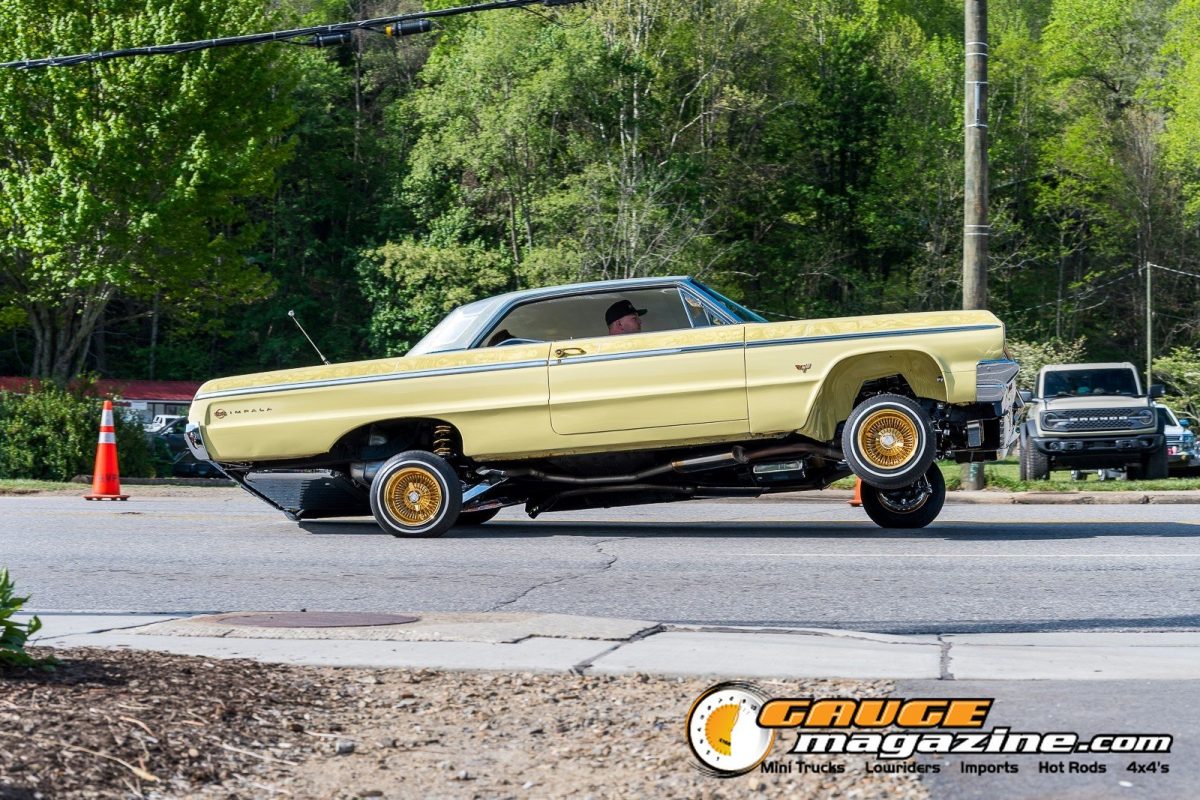 mini-nats-2026-050-chevrolet-impala-lowrider-three-wheel