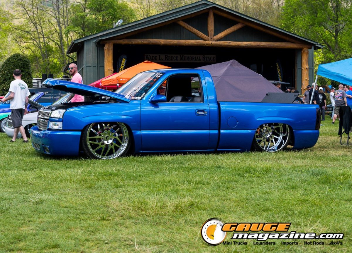 mini-nats-2026-098-chevrolet-s10-slammed-show-truck