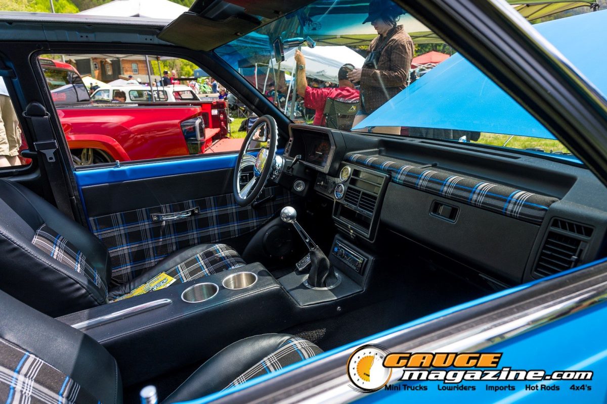 mini-nats-2026-118-custom-minitruck-interior-detail