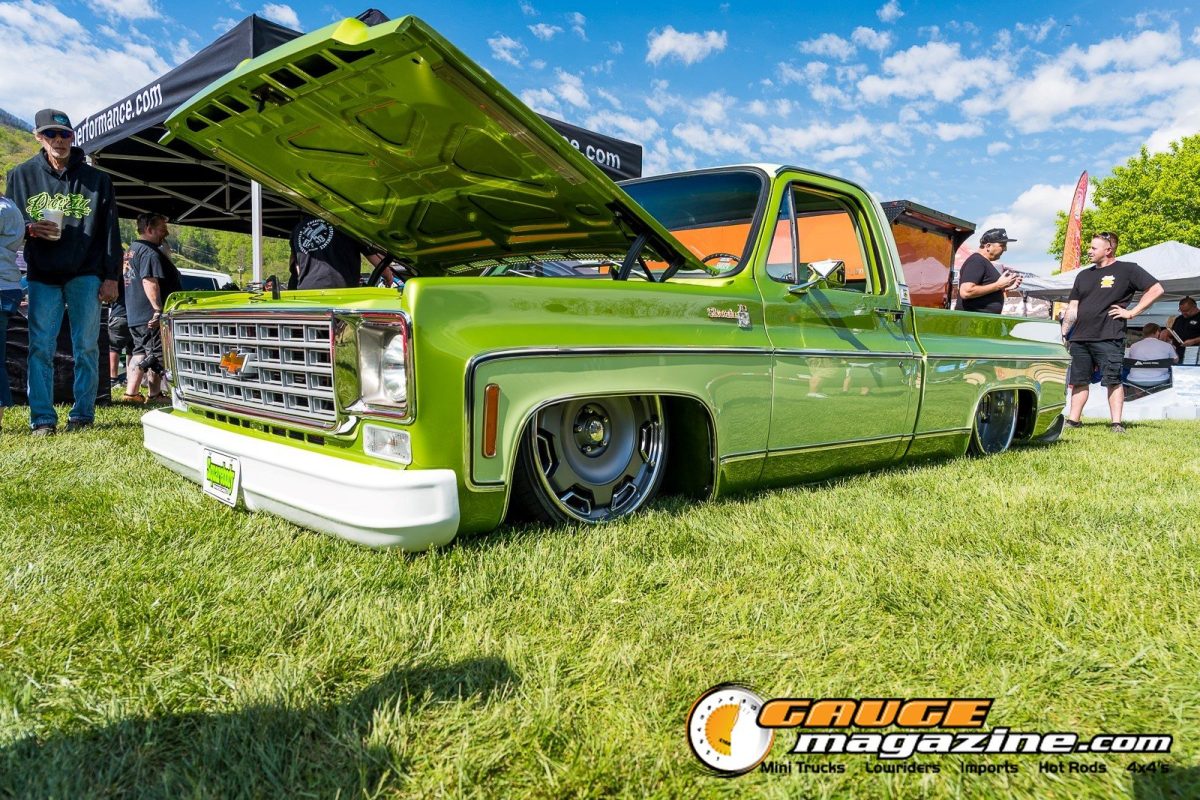 mini-nats-2026-066-chevrolet-c10-slammed-show-truck