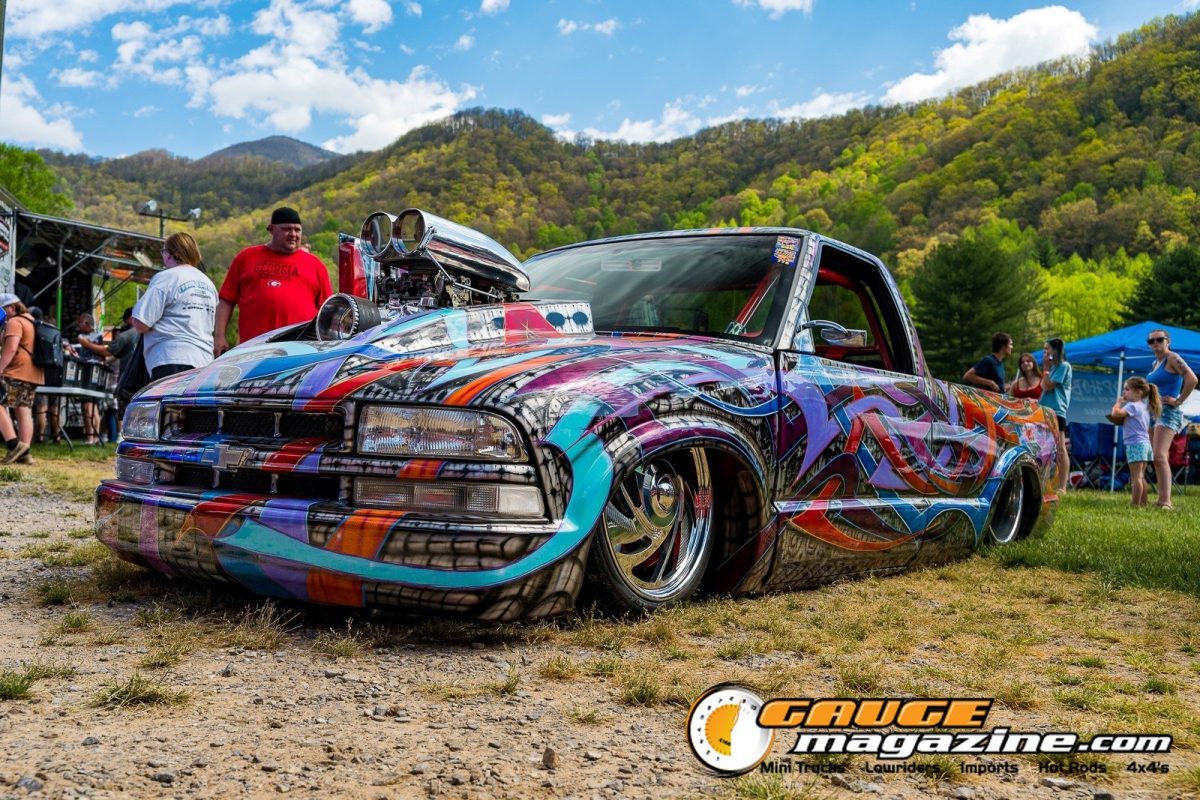 mini-nats-2026-073-chevrolet-s10-graphic-show-truck