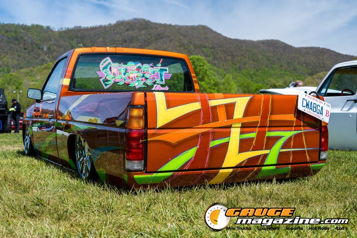 mini-nats-2026-170-nissan-hardbody-graphic-minitruck