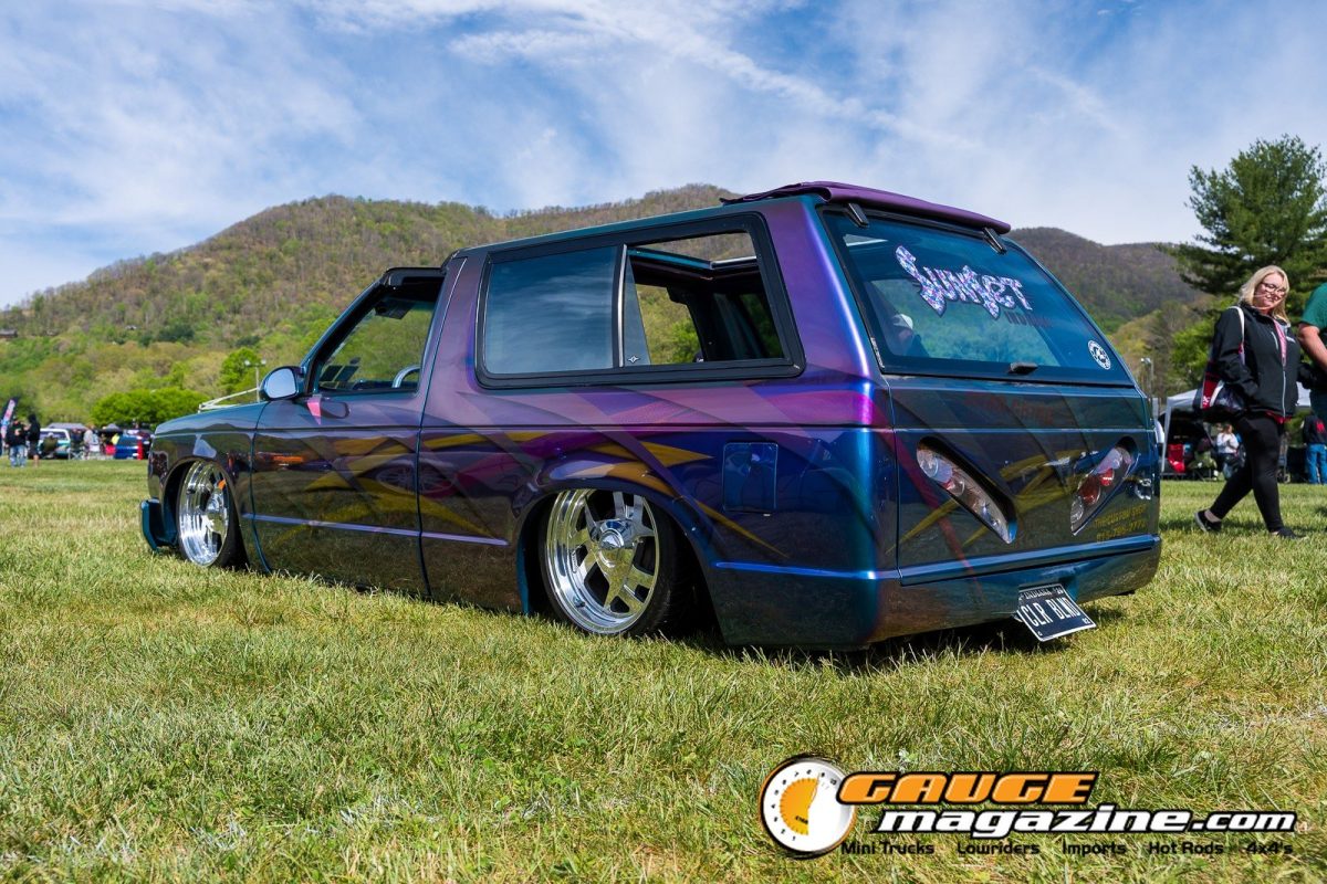 mini-nats-2026-171-chevrolet-s10-blazer-slammed-custom
