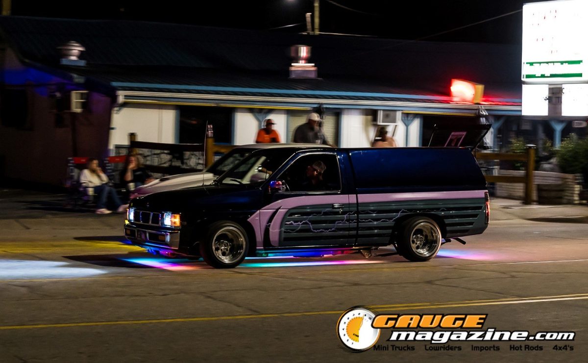 mini-nats-2026-153-chevrolet-s10-pickup-camper-shell-night