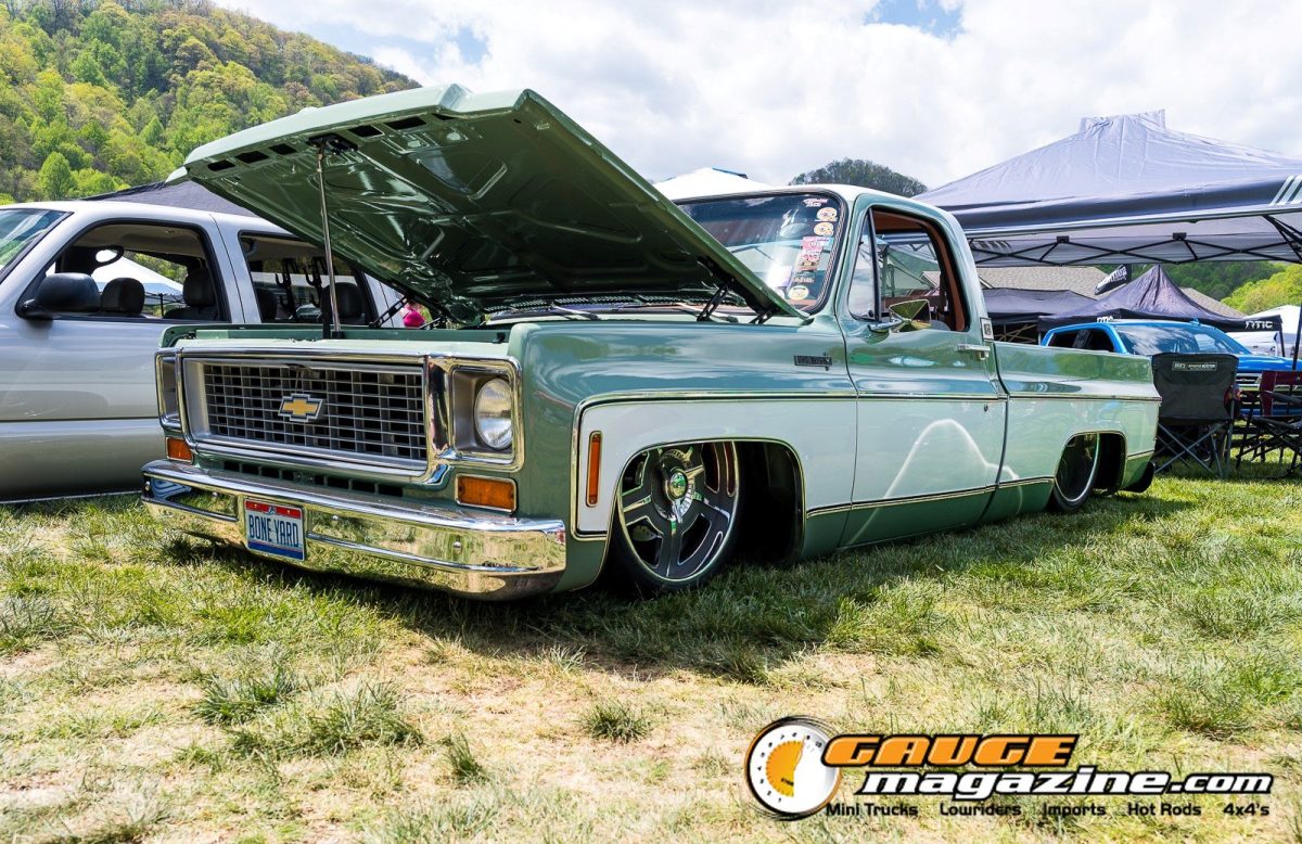 mini-nats-2026-133-chevrolet-c10-slammed-show-truck