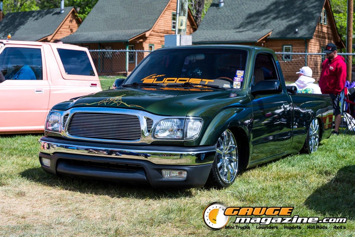 mini-nats-2026-193-toyota-tacoma-slammed-show-truck