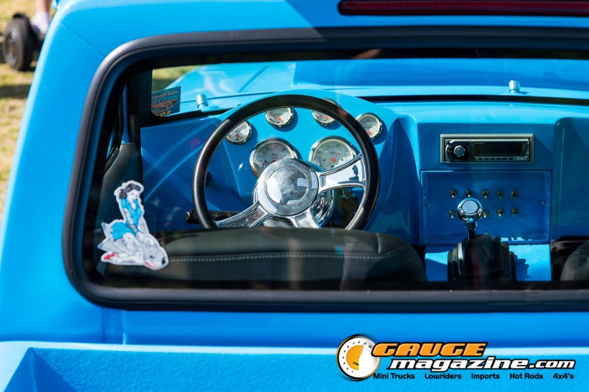 mini-nats-2026-064-custom-minitruck-interior-detail
