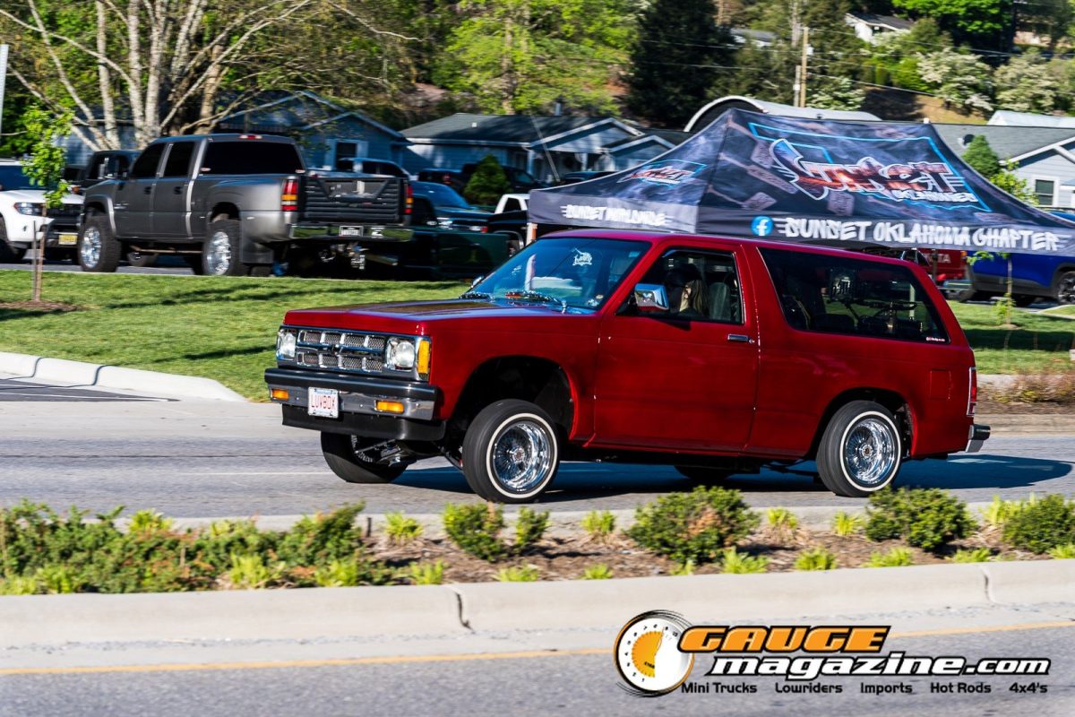 mini-nats-2026-015-chevrolet-s10-blazer-custom
