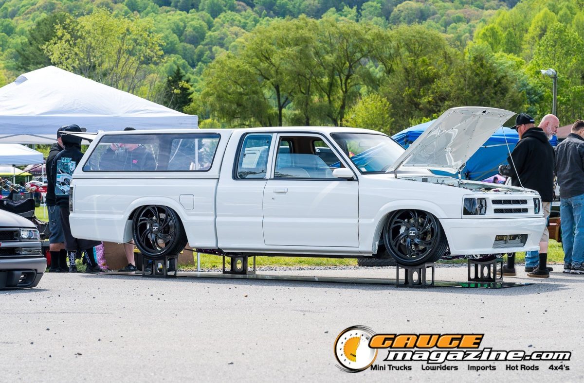 mini-nats-2026-181-mazda-b-series-pickup-camper-shell