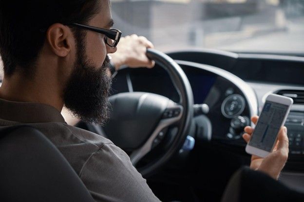 Evidence used to prove negligence in a Springfield distracted driving accident
