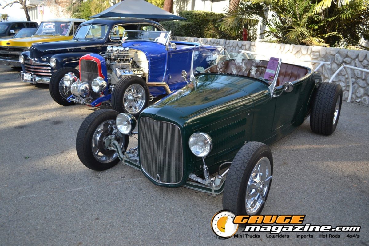gnrs-2026-354-1932-ford-green-hot-rod-roadster-front