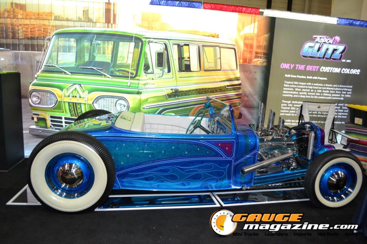 gnrs-2026-347-custom-hot-rod-wagon-display-side