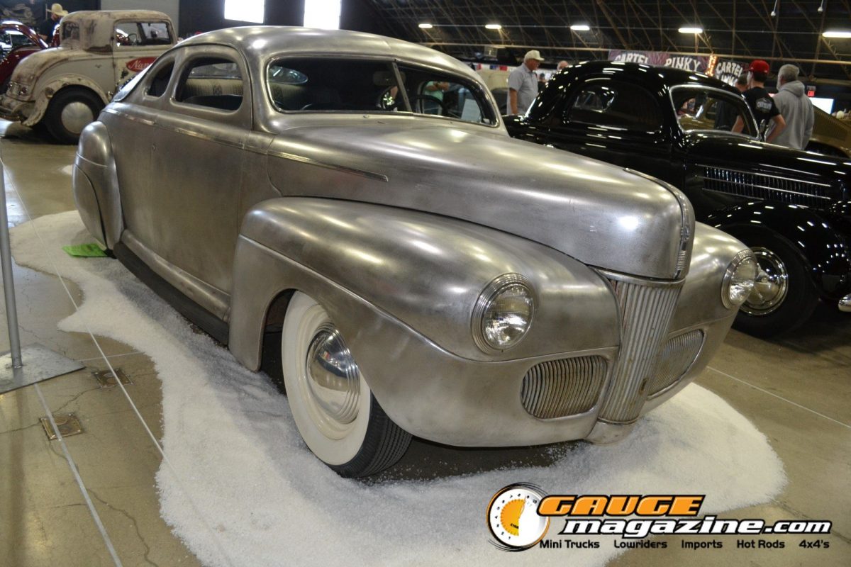 gnrs-2026-006-1940-ford-custom-coupe-front