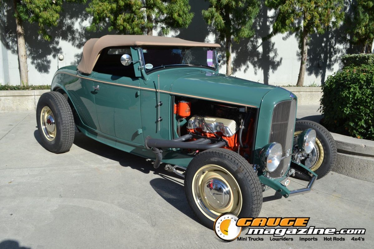 gnrs-2026-358-1932-ford-green-hot-rod-roadster-rear