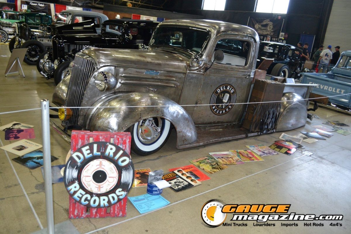 Vintage rat rod pickup at the Grand National Roadster Show 2026