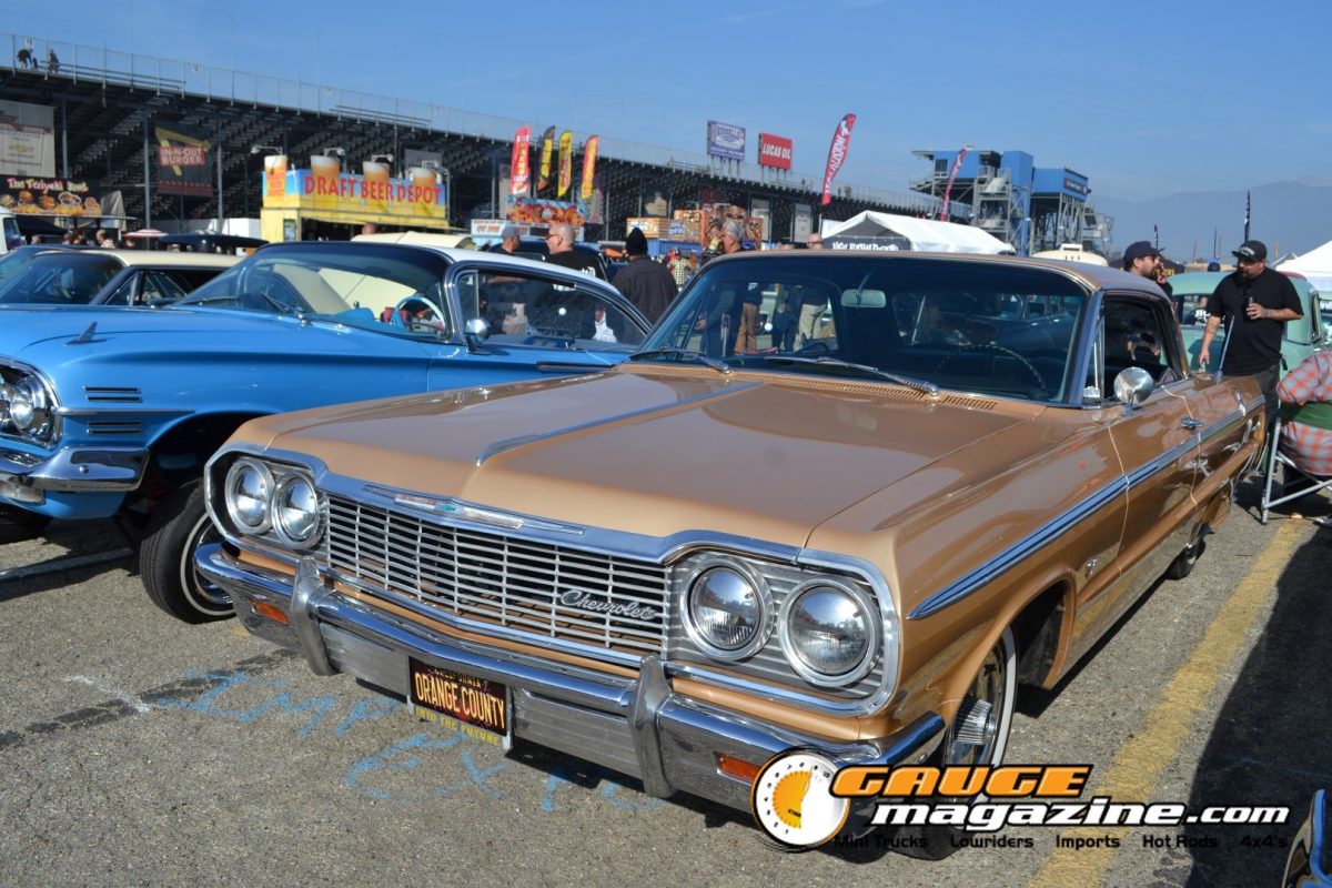 mooneyes-christmas-party-2025-231-gold-chevrolet-impala-lowrider