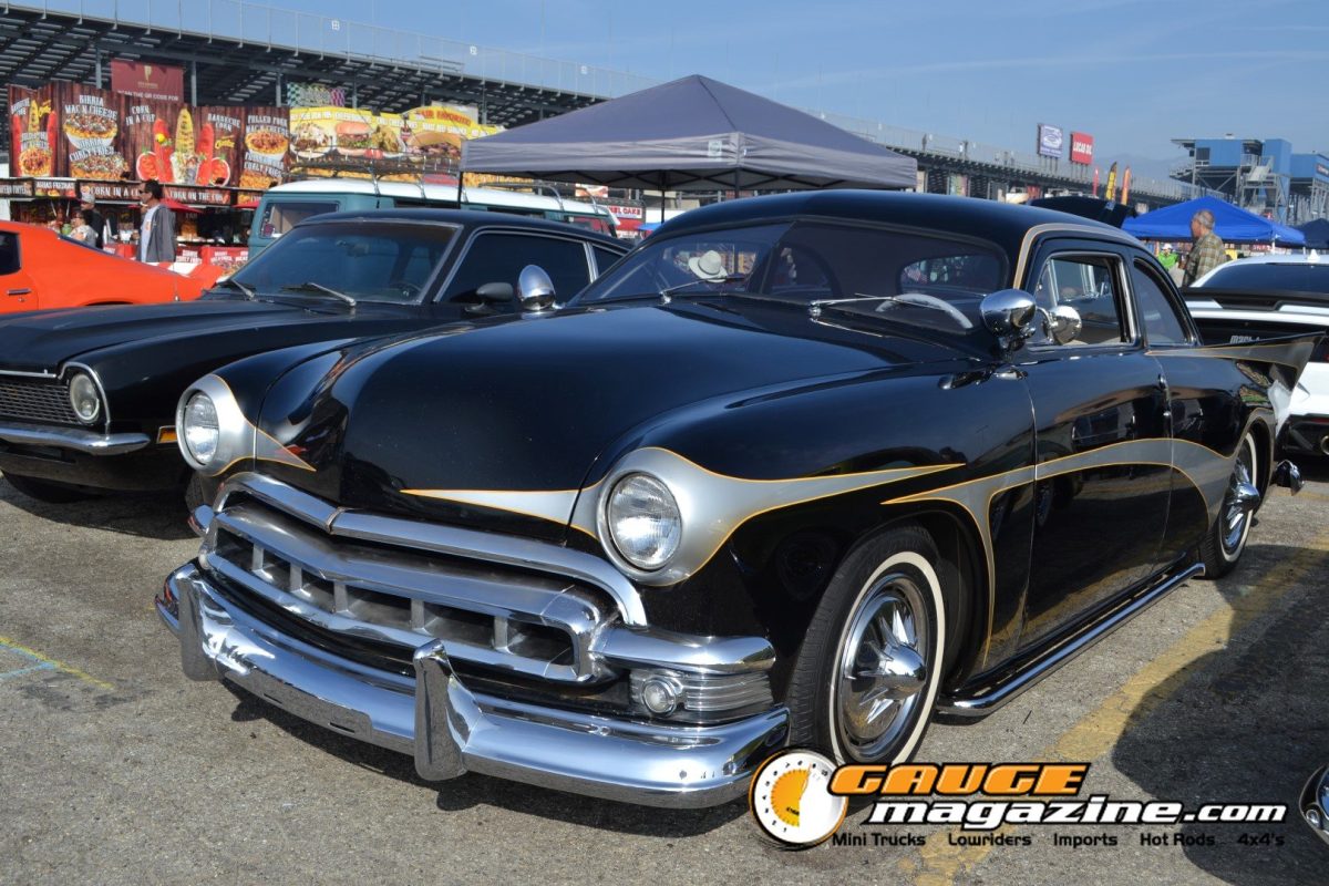 mooneyes-christmas-party-2025-139-black-chevrolet-1950s-coupe