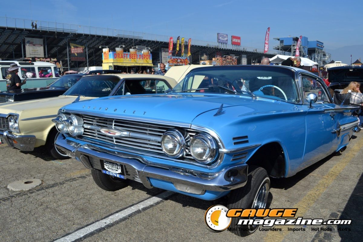 mooneyes-christmas-party-2025-232-blue-chevrolet-impala-lowrider