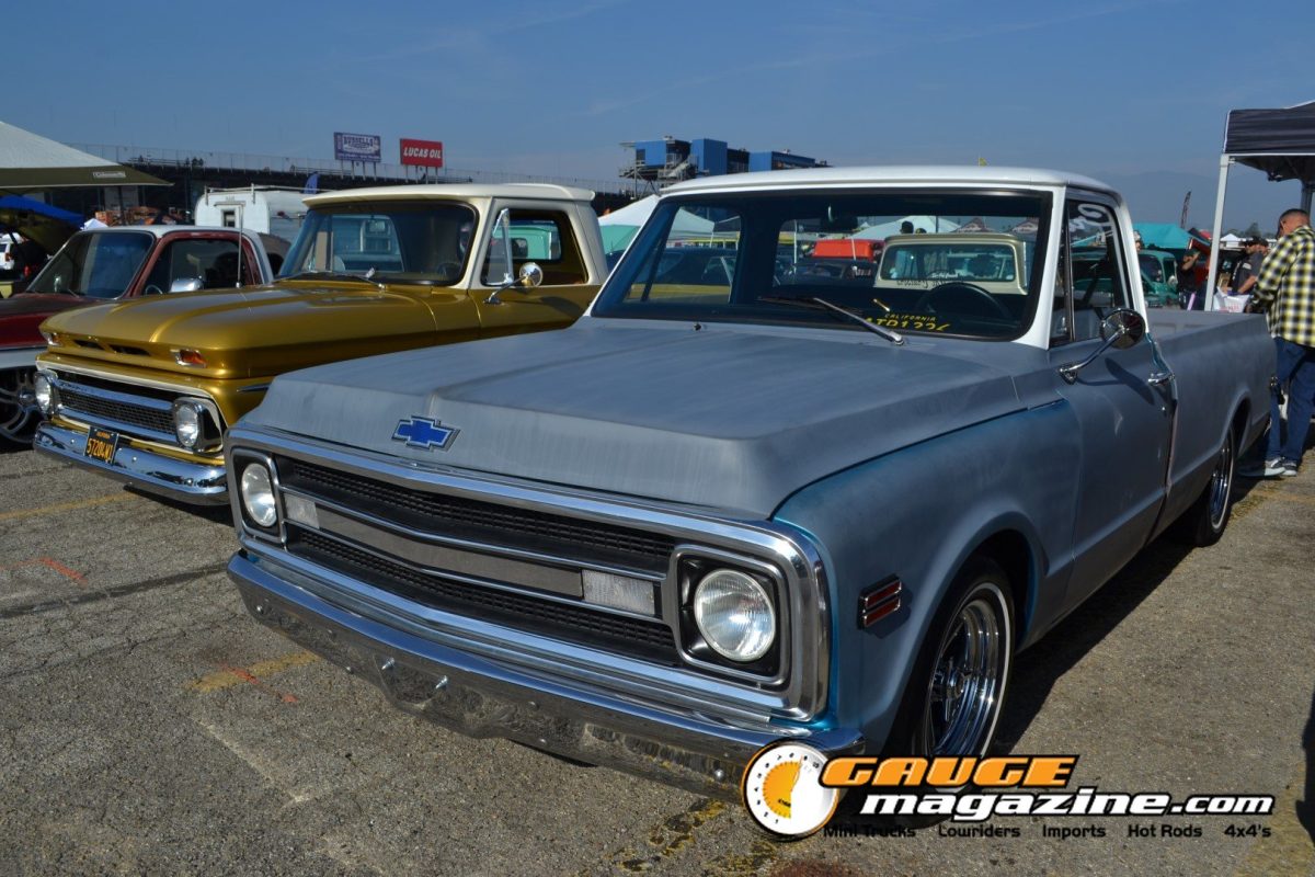 mooneyes-christmas-party-2025-252-silver-chevrolet-c10-classic-pickup
