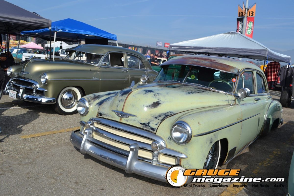 mooneyes-christmas-party-2025-093-patina-chevrolet-1950s-sedan