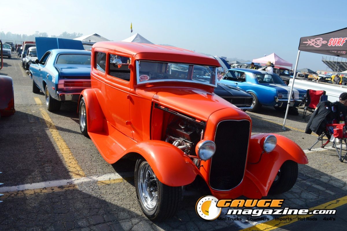 mooneyes-christmas-party-2025-175-orange-ford-model-a-hot-rod
