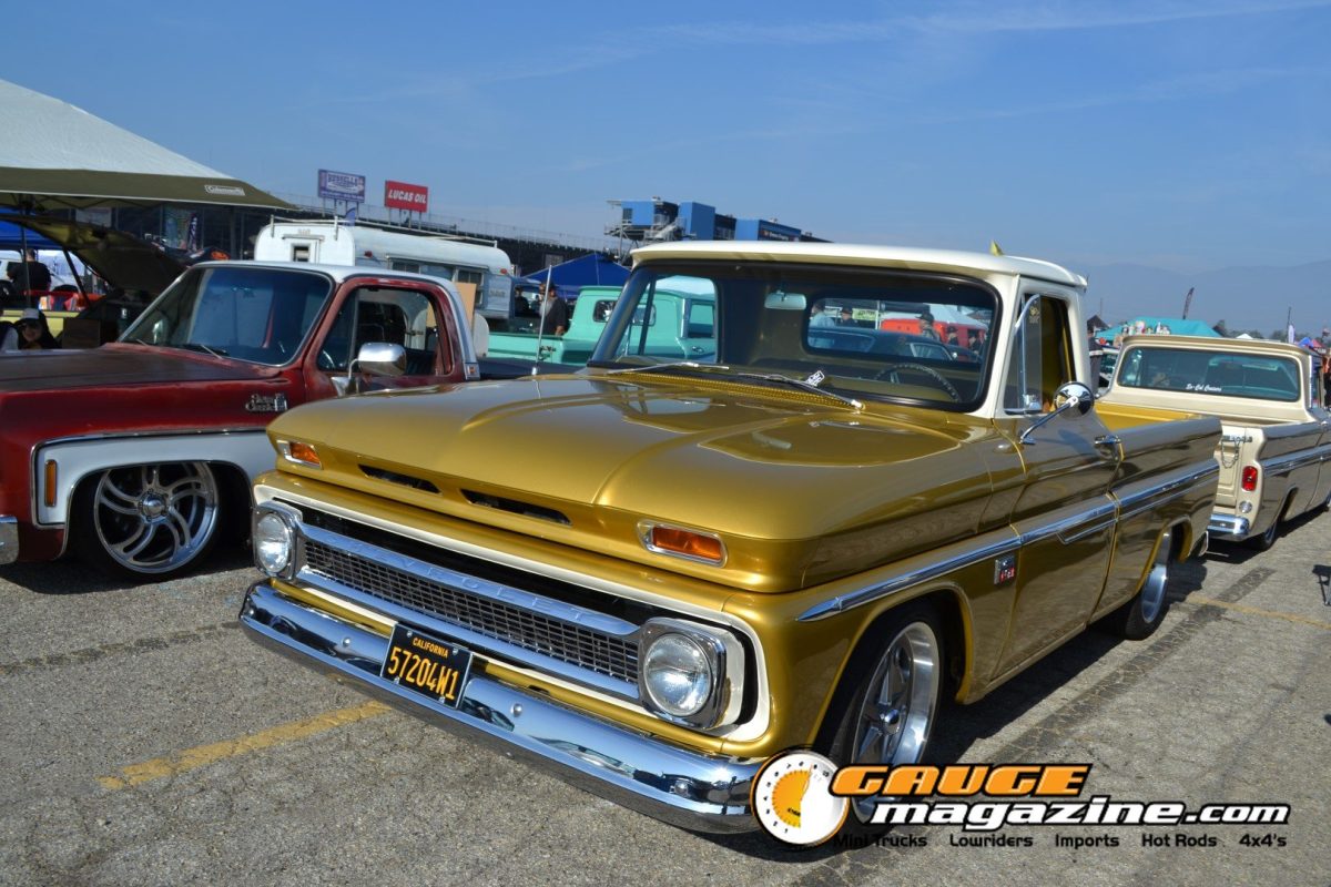 mooneyes-christmas-party-2025-253-gold-chevrolet-c10-custom-pickup