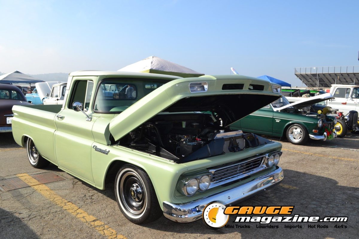 mooneyes-christmas-party-2025-119-light-green-chevrolet-c10-engine-bay