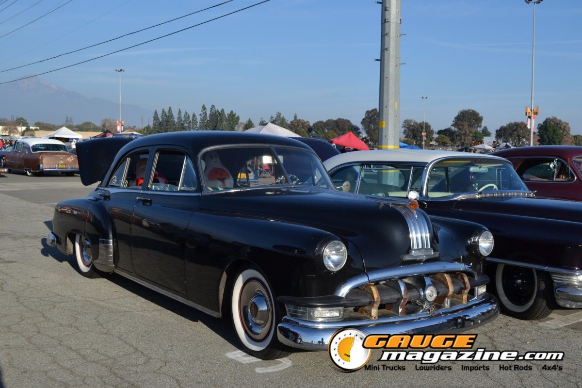 mooneyes-christmas-party-2025-274-black-chevrolet-1950s-sedan